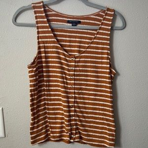 Button down tank top, buttons work!